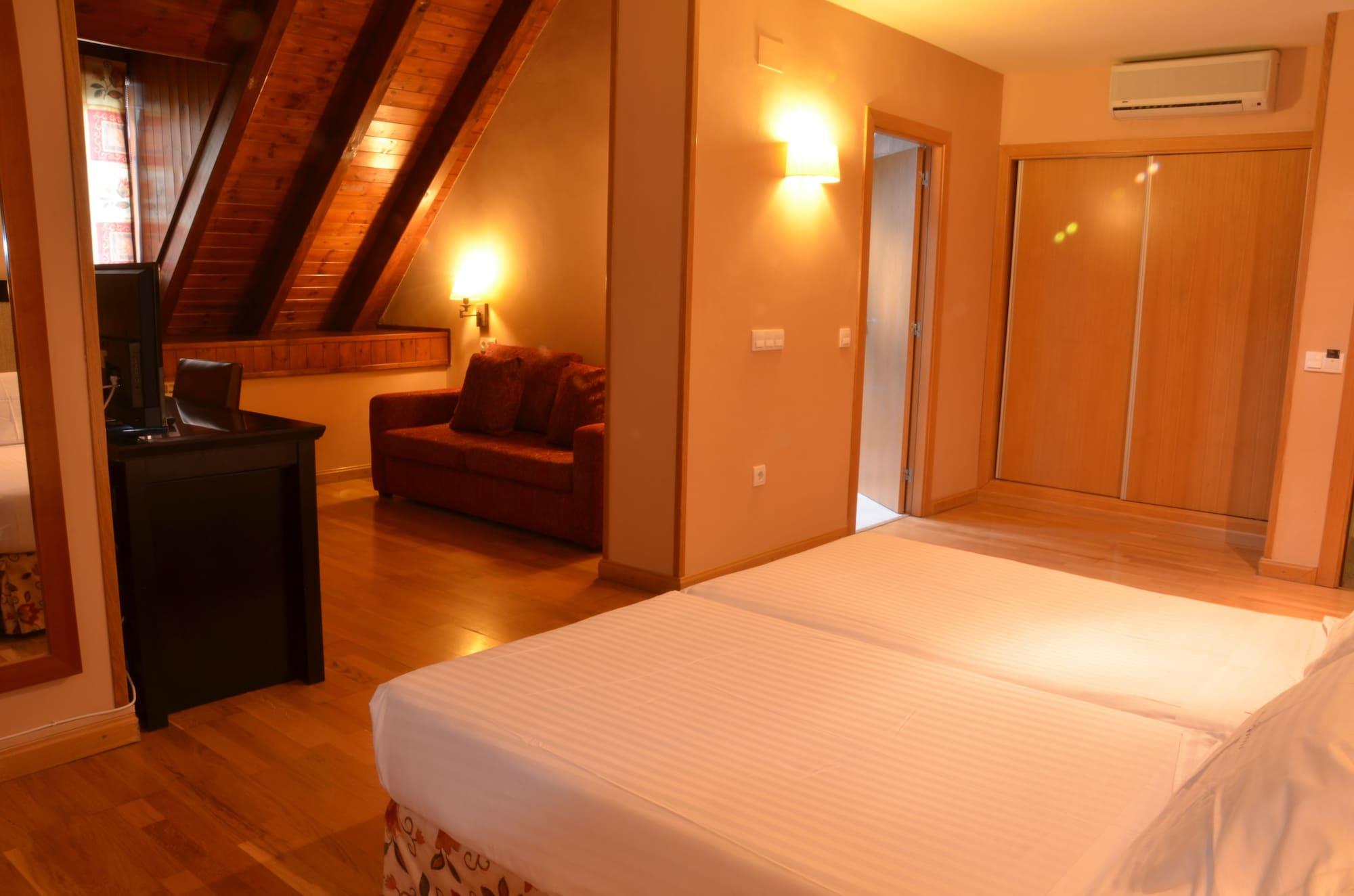Hotel Spa Acevi Val D'Aran Vielha Exteriör bild