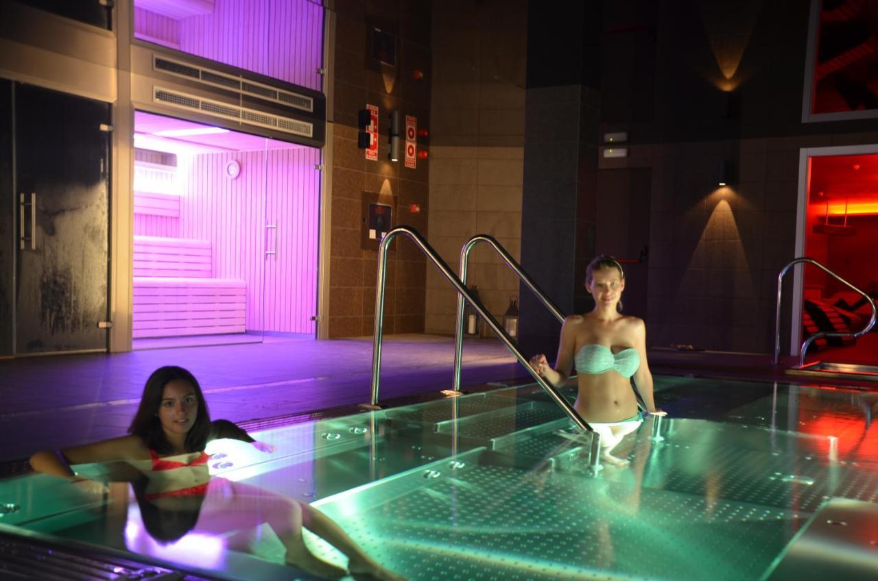 Hotel Spa Acevi Val D'Aran Vielha Exteriör bild