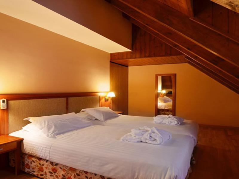 Hotel Spa Acevi Val D'Aran Vielha Exteriör bild